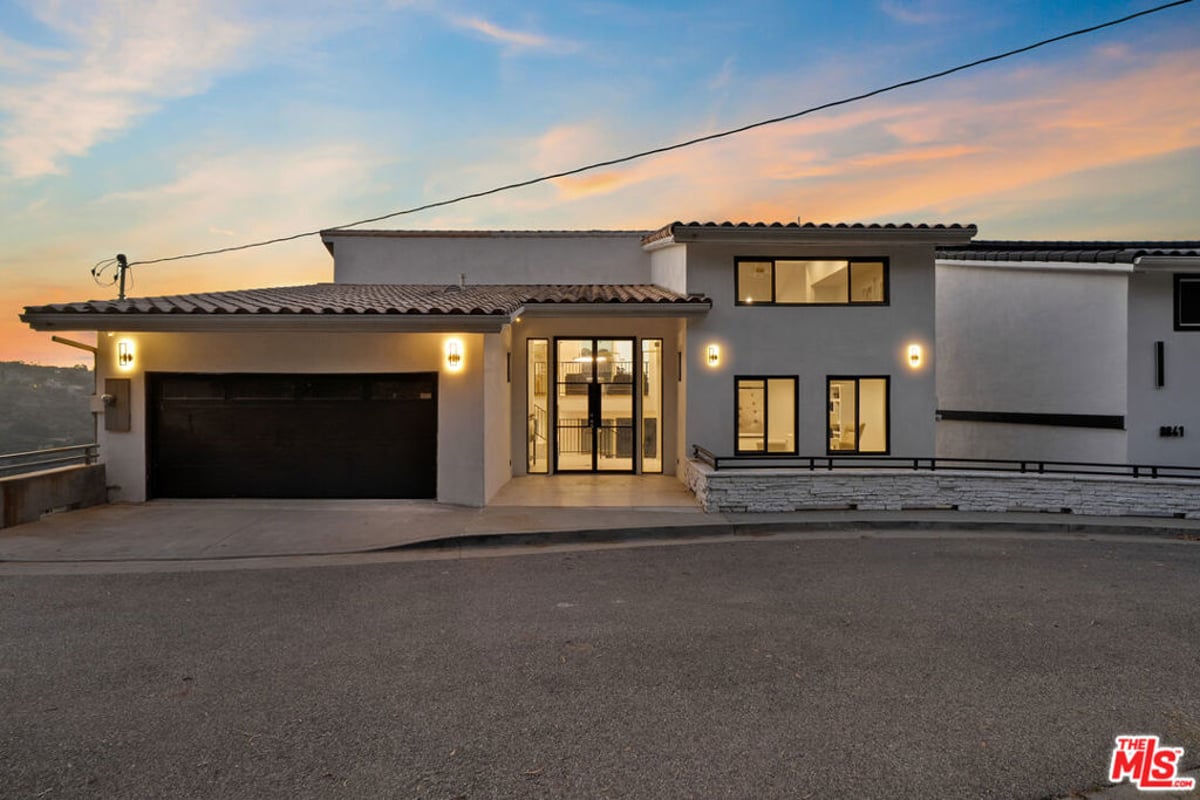 8045 Bulwer Drive, Los Angeles, CA 90046 — photo 1 of 48