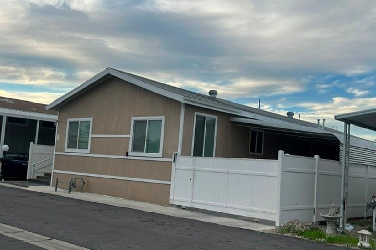 8901 Eton Avenue 11, Canoga Park, CA 91304 — photo 1 of 22
