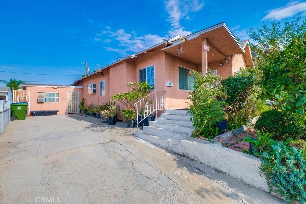 2663 Loosmore, Los Angeles, CA 90065 — photo 1 of 29
