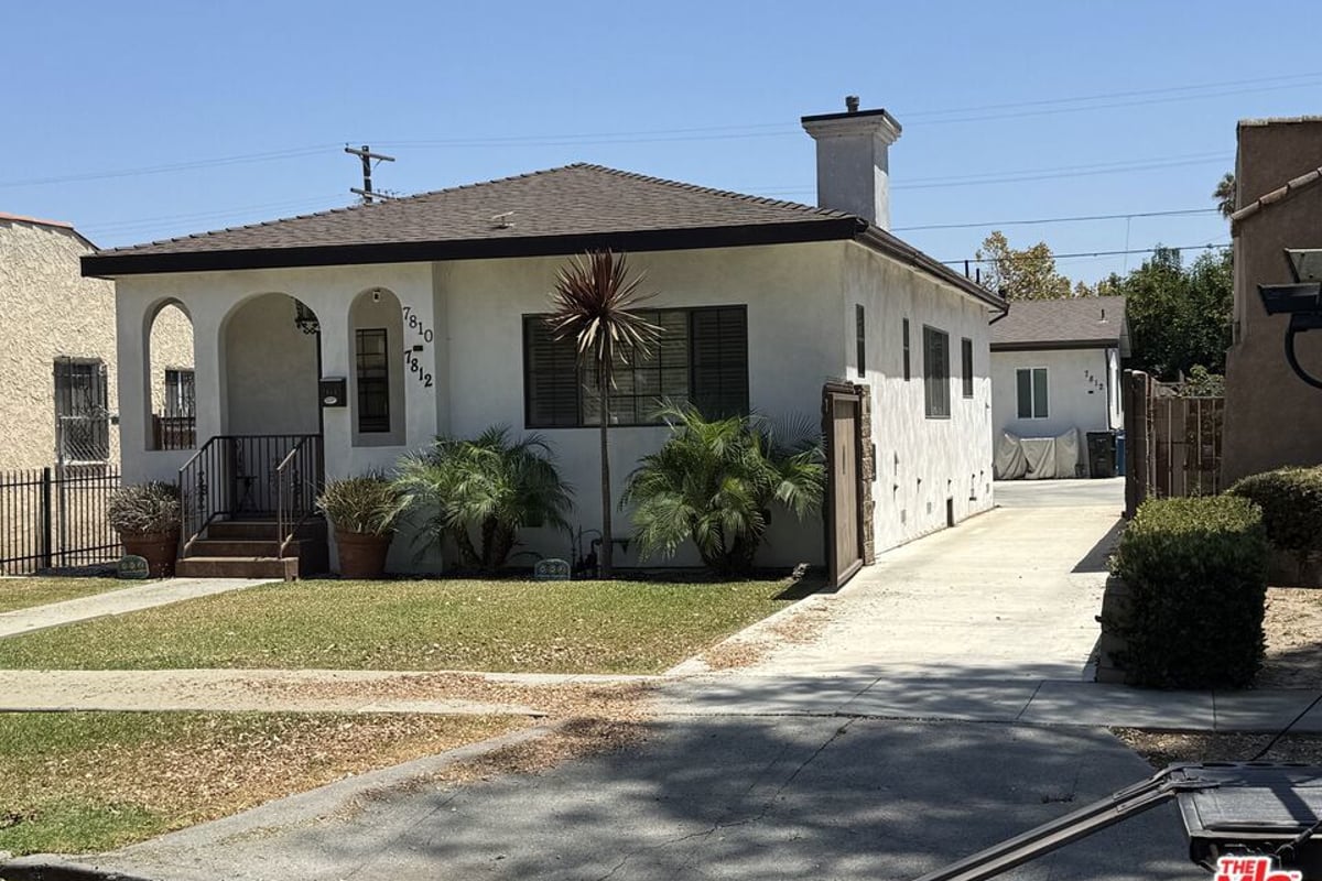 7810 La Salle Avenue, Los Angeles, CA 90047 — photo 1 of 52