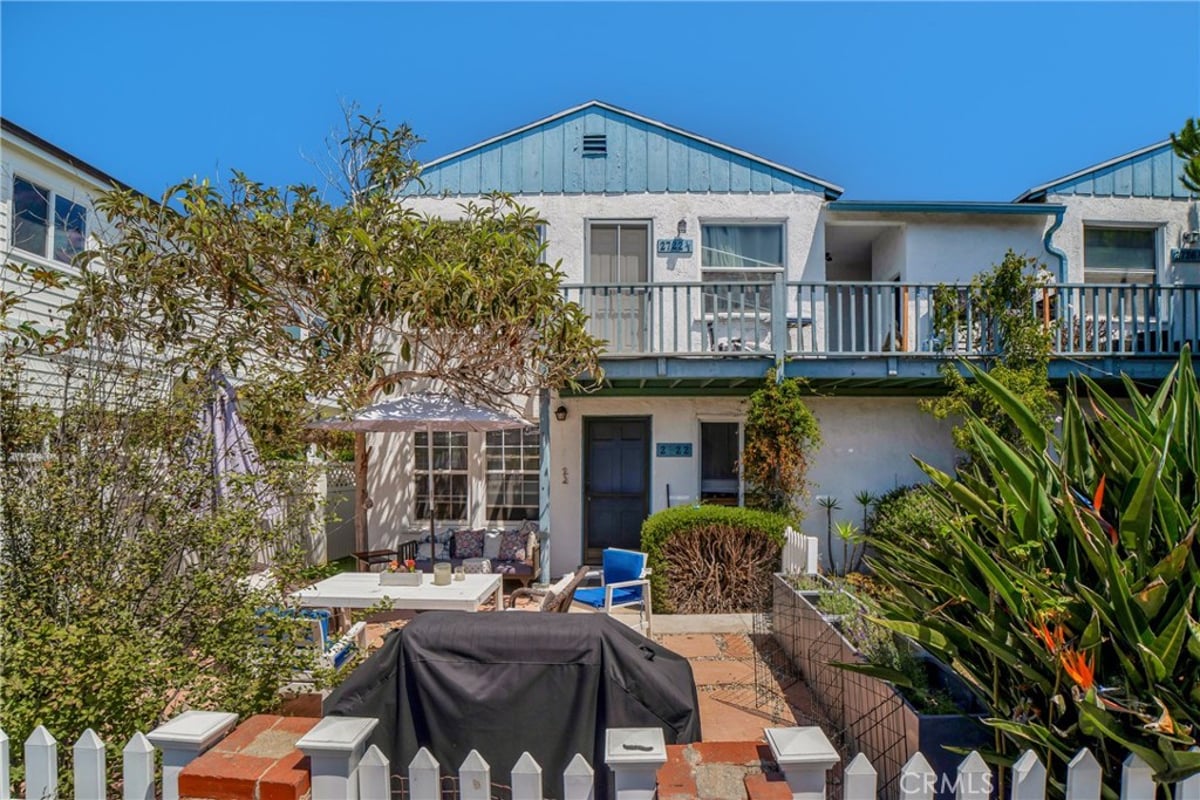 2722 Grand Canal, Los Angeles, CA 90291 — photo 1 of 20