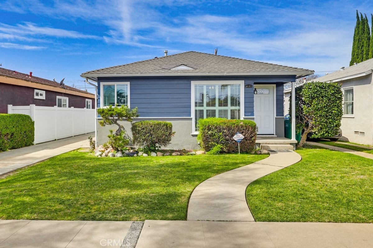 3133 Cedar Avenue, Long Beach, CA 90806 — photo 1 of 62