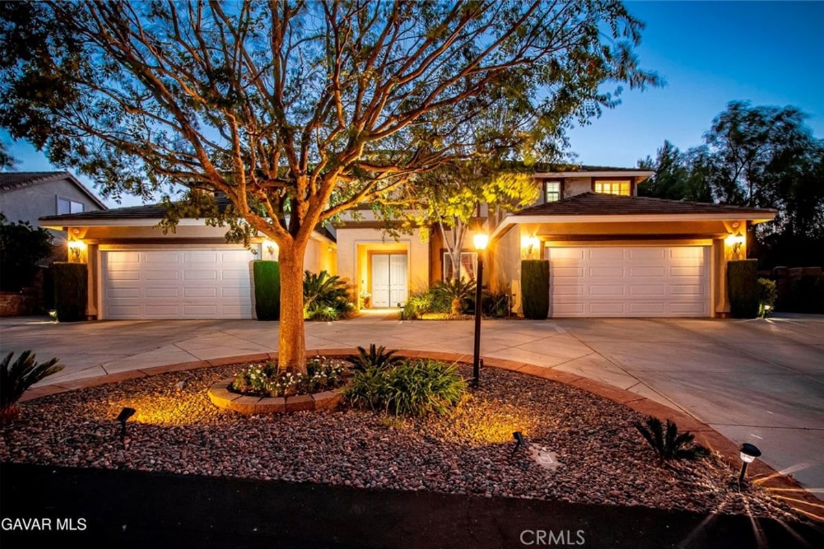 40929 Woodshire, Palmdale, CA 93551 — photo 1 of 75