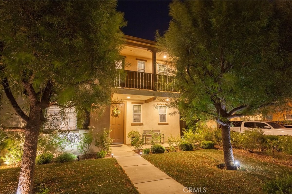 28502 Vista Del Rio, Valencia, CA 91354 — photo 1 of 52