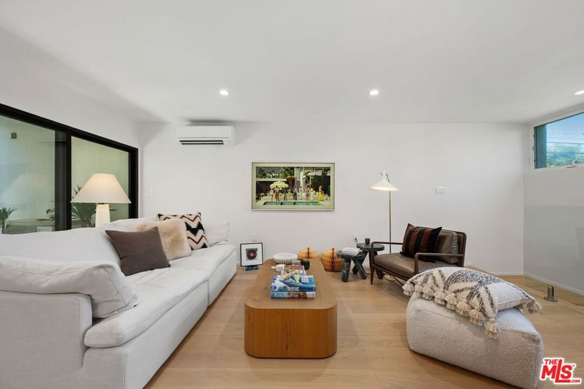 2233 4th Street 3, Santa Monica, CA 90405 — photo 1 of 39