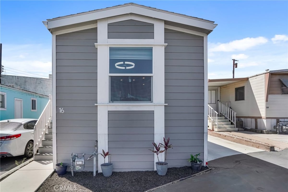 2355 Lomita Blvd 16, Lomita, CA 90717 — photo 1 of 21