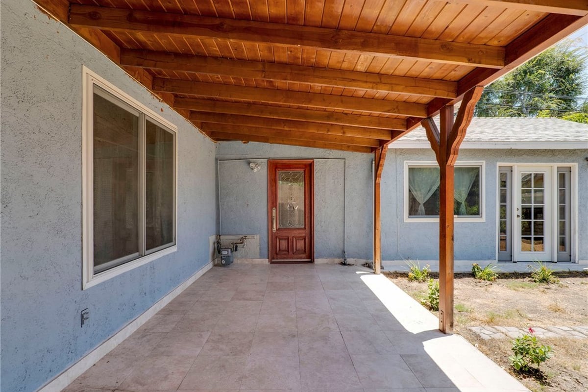 1414 Thompson, Glendale, CA 91201 — photo 1 of 27
