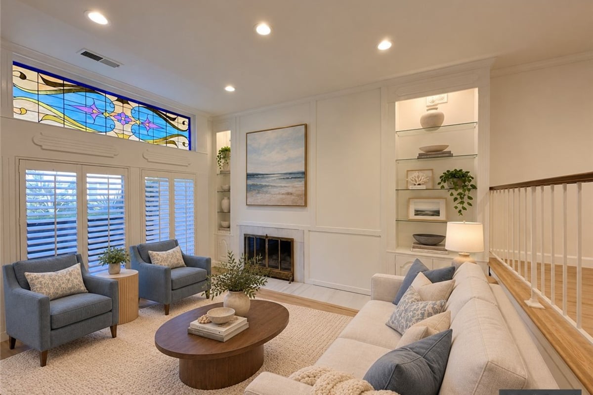 938 Palo Verde Avenue, Long Beach, CA 90815 — photo 1 of 68