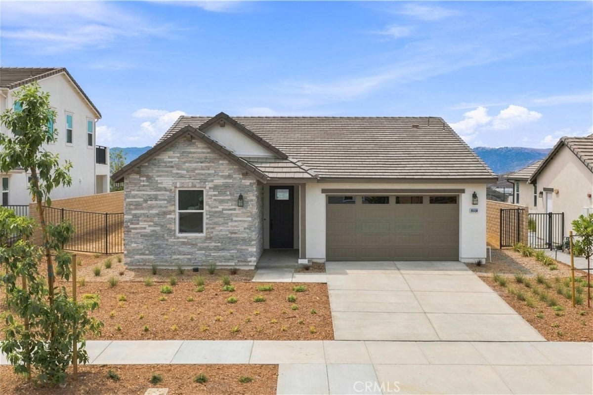 28520 Wildflower Terrace, Castaic, CA 91384 — photo 1 of 13