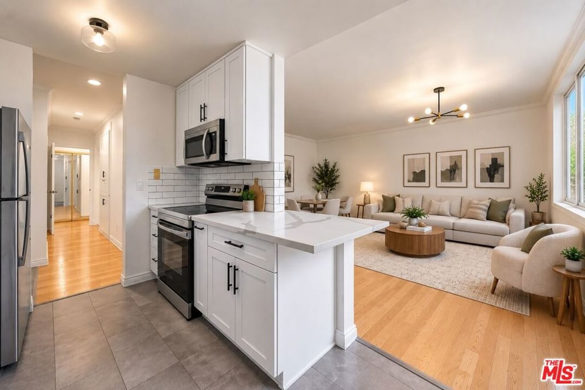 1485 E Wilson Avenue L, Glendale, CA 91206 — photo 1 of 33