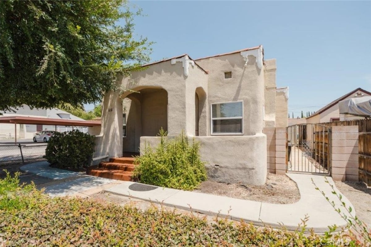 616 S Canyon, Monrovia, CA 91016 — photo 1 of 35