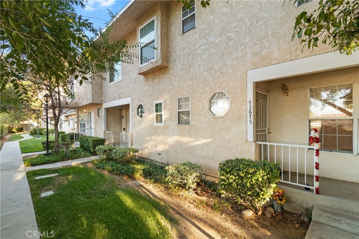 43675 Park, Lancaster, CA 93534 — photo 1 of 25