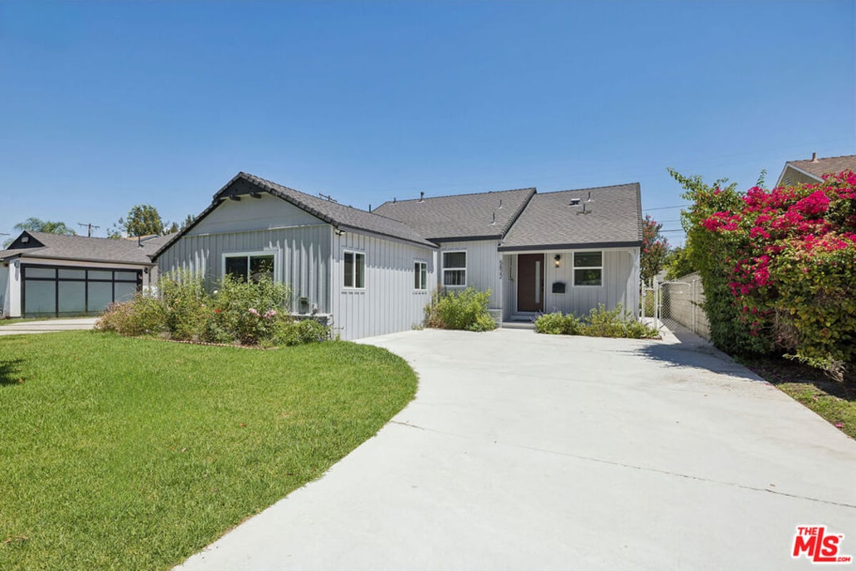 5822 Saloma Avenue, Sherman Oaks, CA 91411 — photo 1 of 28