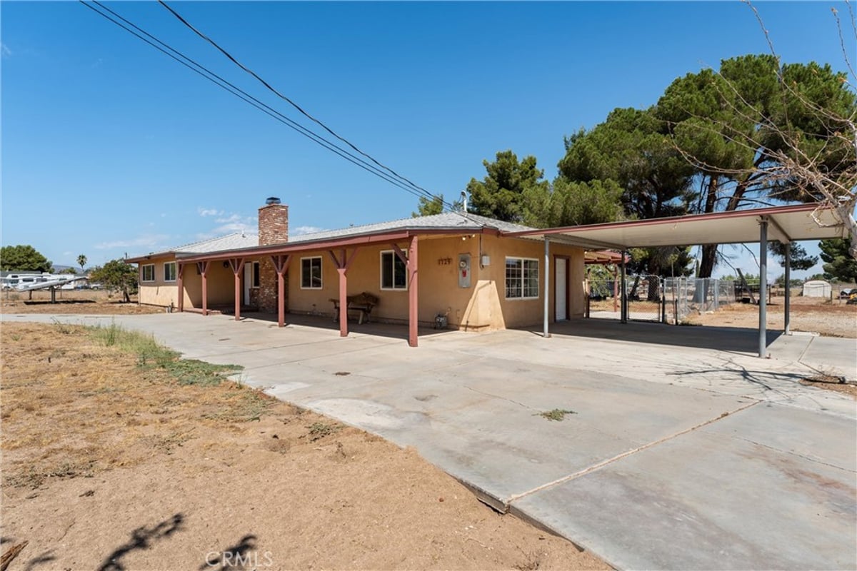 1729 W Avenue N-8, Palmdale, CA 93551 — photo 1 of 22