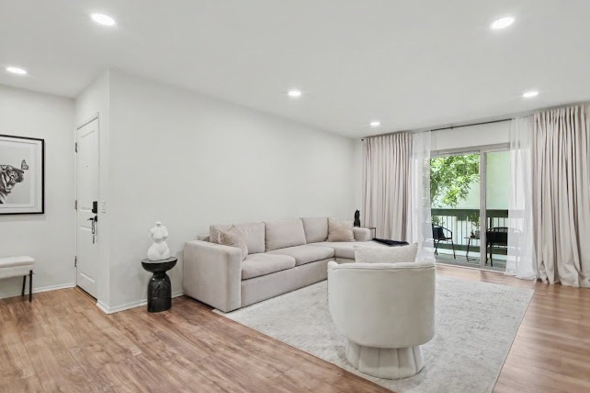 23677 Park Capri 20, Calabasas, CA 91302 — photo 1 of 16