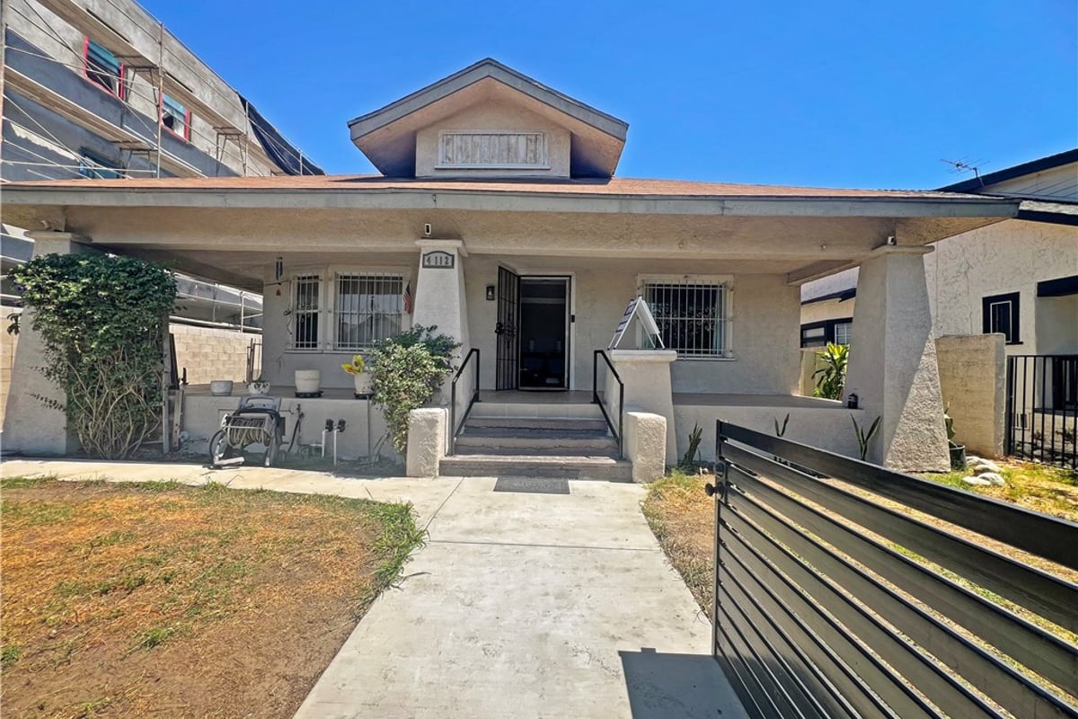 4112 S Budlong Avenue, Los Angeles, CA 90037 — photo 1 of 16