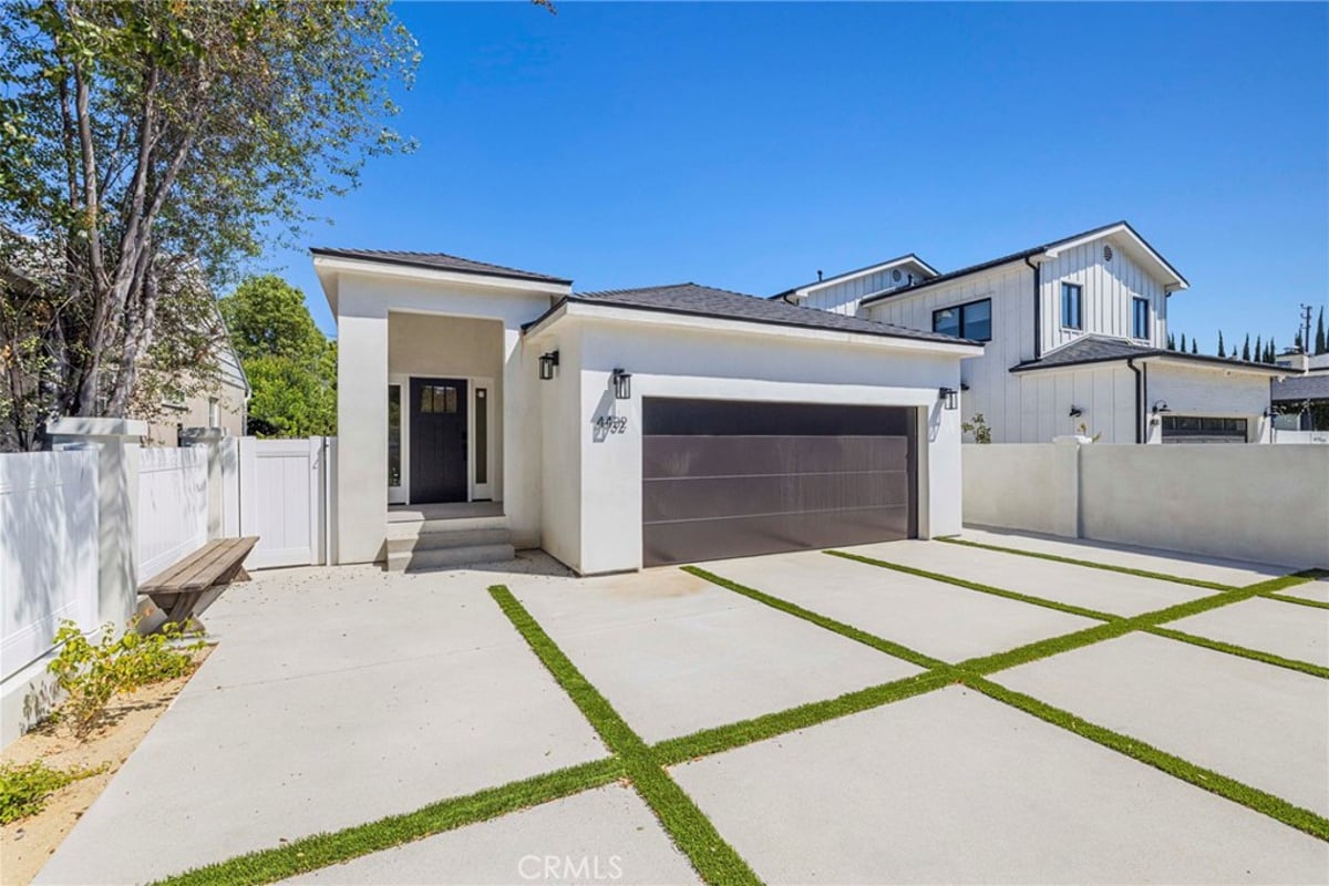 4432 Laurelgrove Avenue, Studio City, CA 91604 — photo 1 of 67