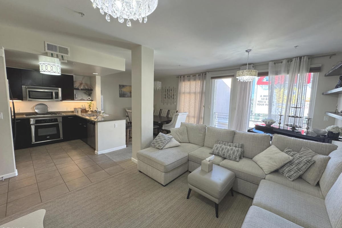 250 N 1st Street 510, Burbank, CA 91502 — photo 1 of 29