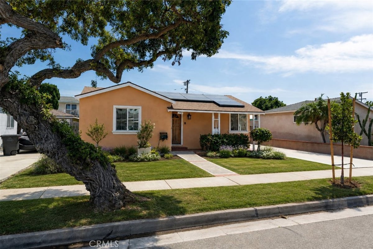 3156 W 133rd Street, Hawthorne, CA 90250 — photo 1 of 39