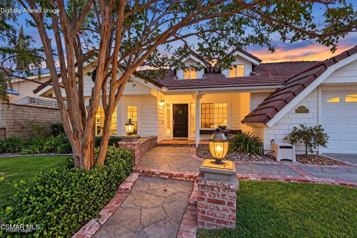 2690 Deerwood Avenue, Simi Valley, CA 93065 — photo 1 of 30