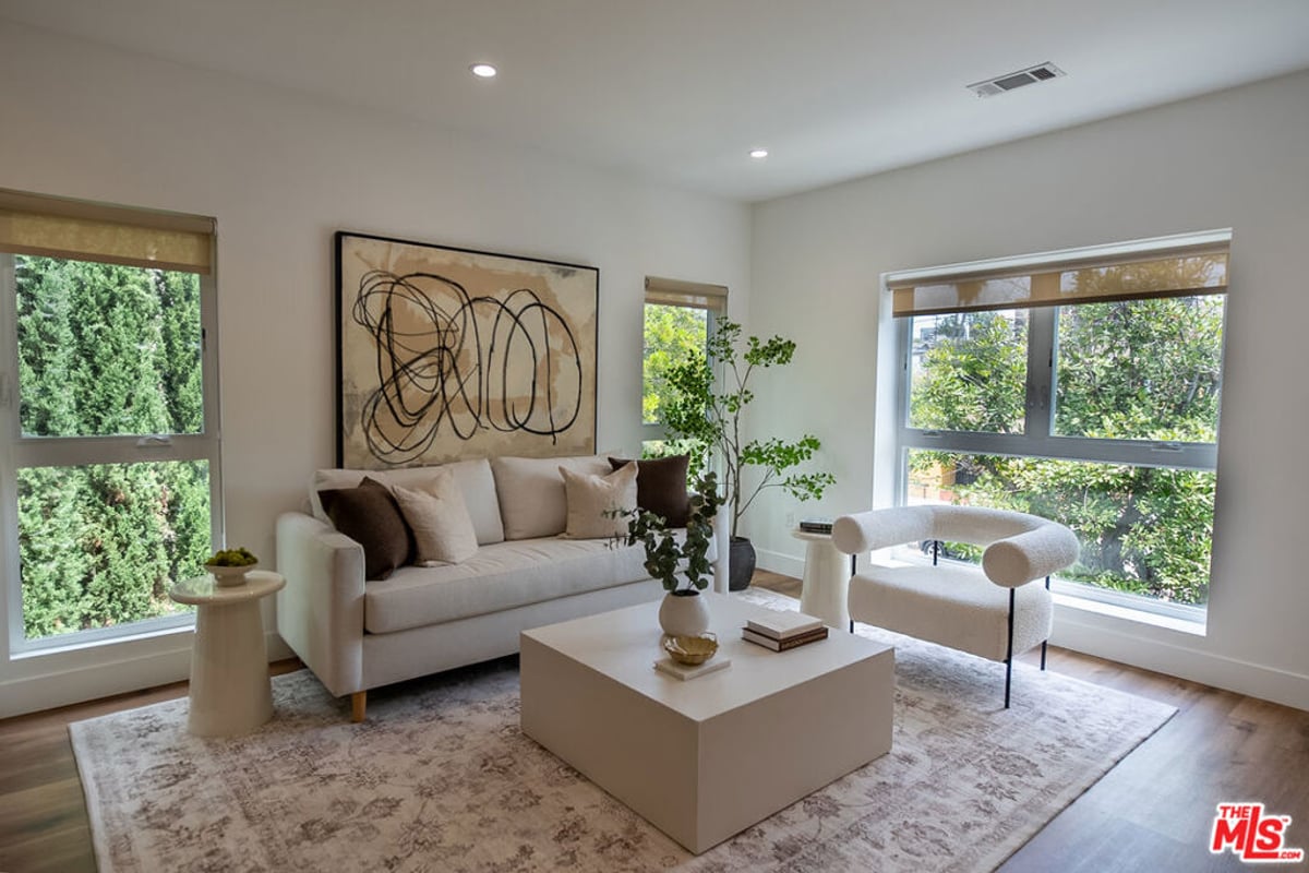 249 N Bonnie Brea Street 4, Los Angeles, CA 90026 — photo 1 of 16