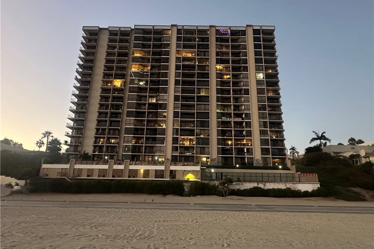 1750 E Ocean 503, Long Beach, CA 90802 — photo 1 of 25