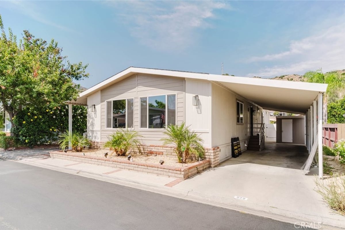 15455 Glenoaks Boulevard 272, Sylmar, CA 91342 — photo 1 of 41