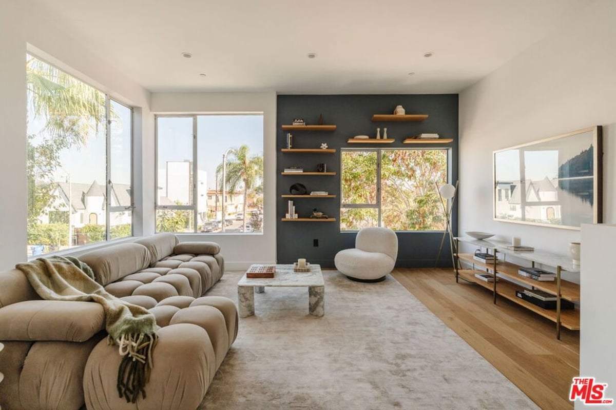 5036 W Pickford Street, Los Angeles, CA 90019 — photo 1 of 25