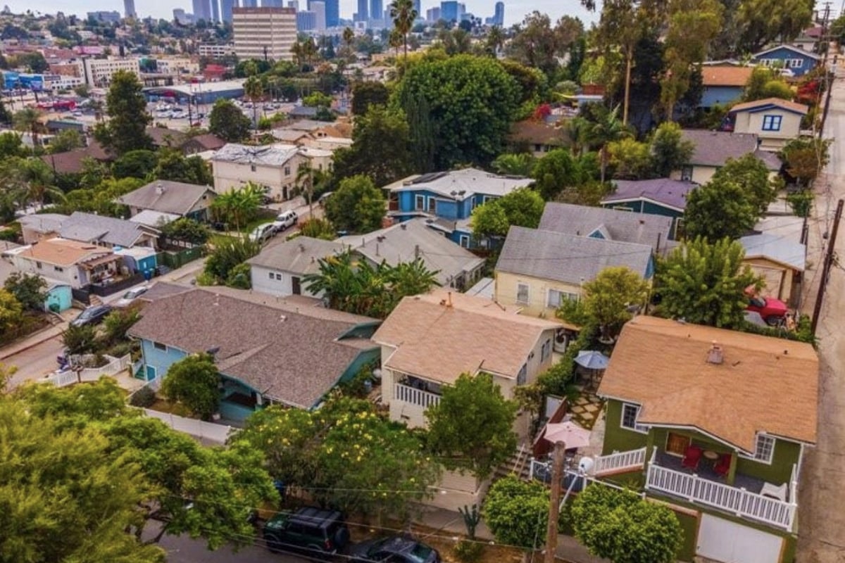 2210 Scott, Los Angeles, CA 90026 — photo 1 of 17