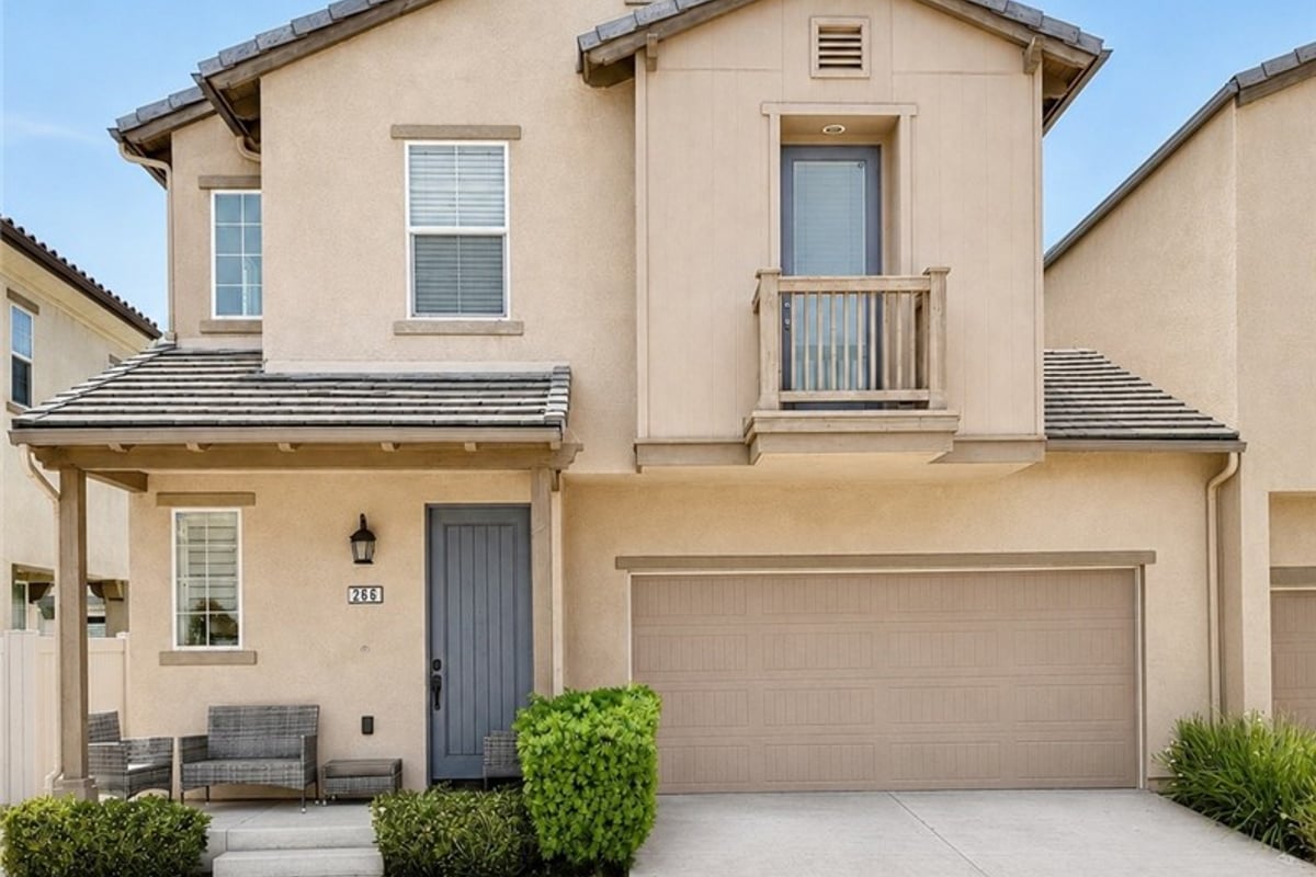 266 Carrizo Creek Road, Camarillo, CA 93010 — photo 1 of 31