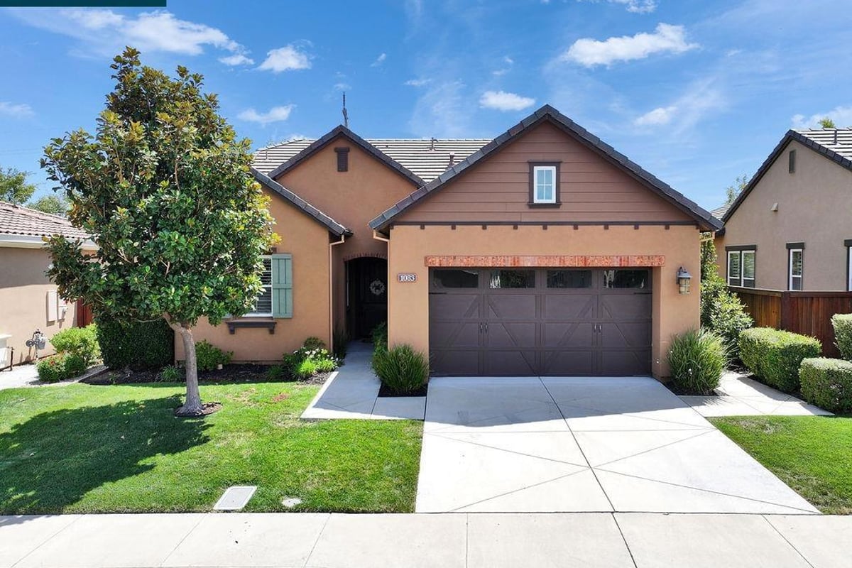 1083 Pomerol Cir, Brentwood, CA 94513 — photo 1 of 56