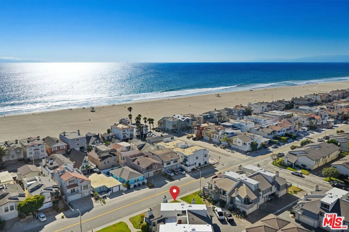 4532 La Brea Street, Oxnard, CA 93035 — photo 1 of 45