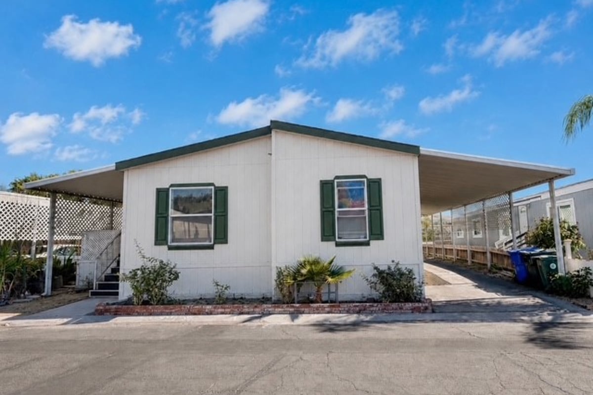 18540 Soledad Canyon Road 156, Canyon Country, CA 91351 — photo 1 of 13