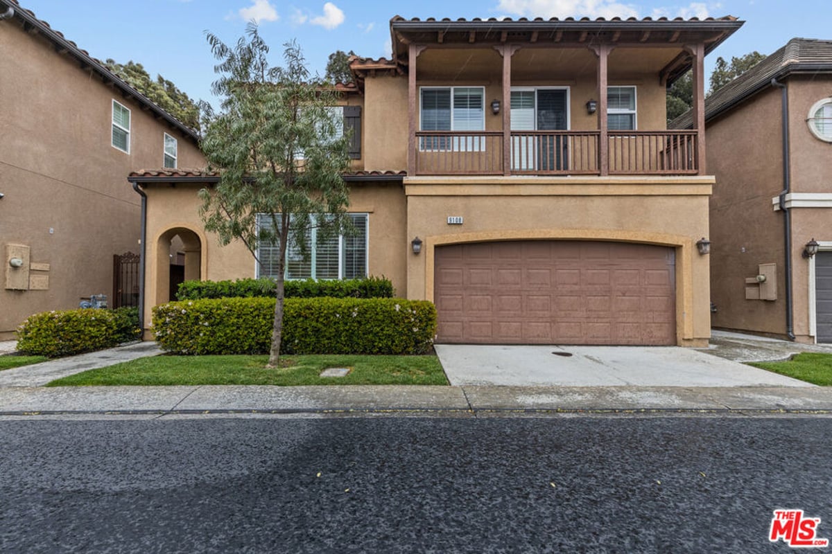 9108 S Heritage Way, Inglewood, CA 90305 — photo 1 of 30