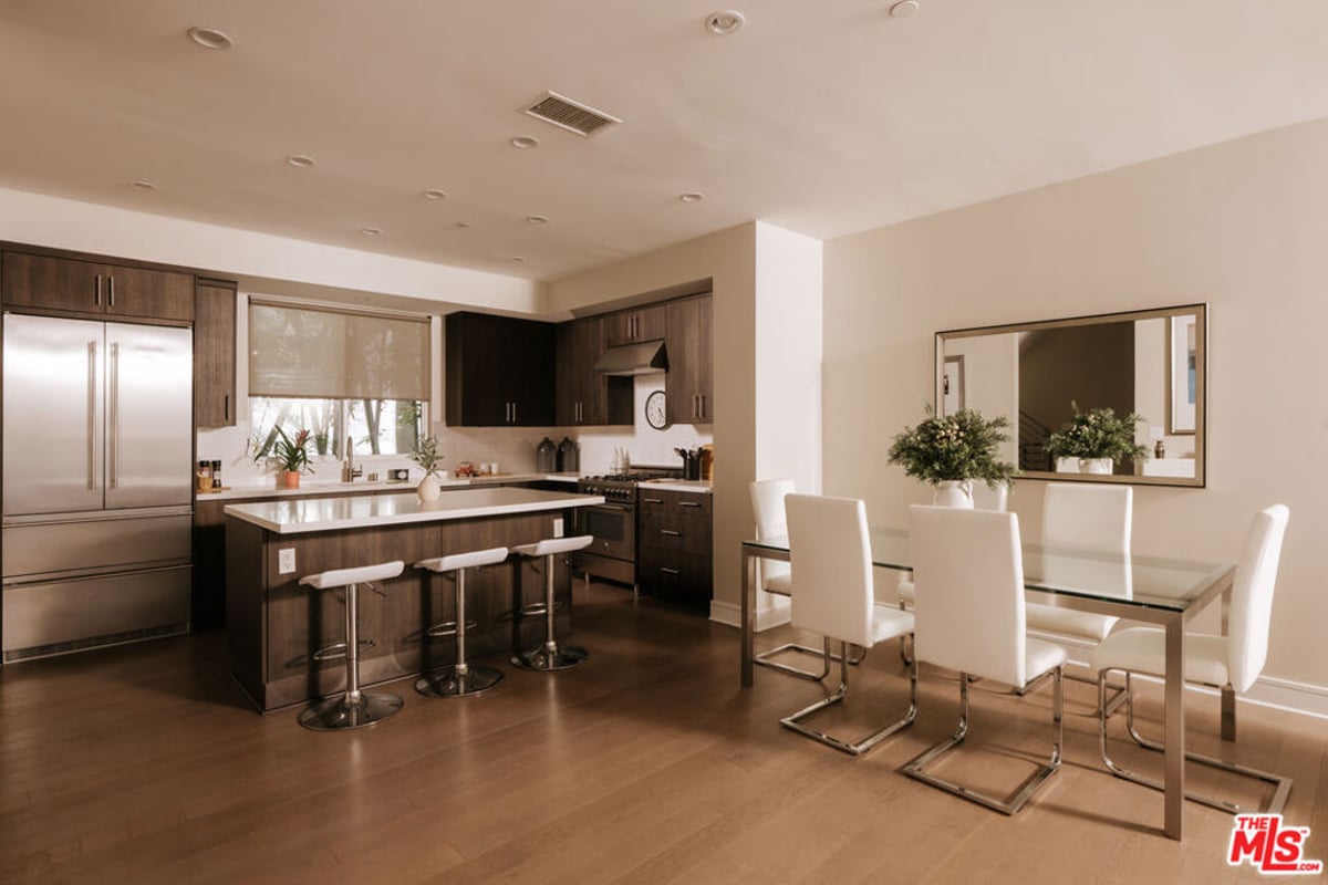 1400 N Fuller Avenue 16, Los Angeles, CA 90046 — photo 1 of 32