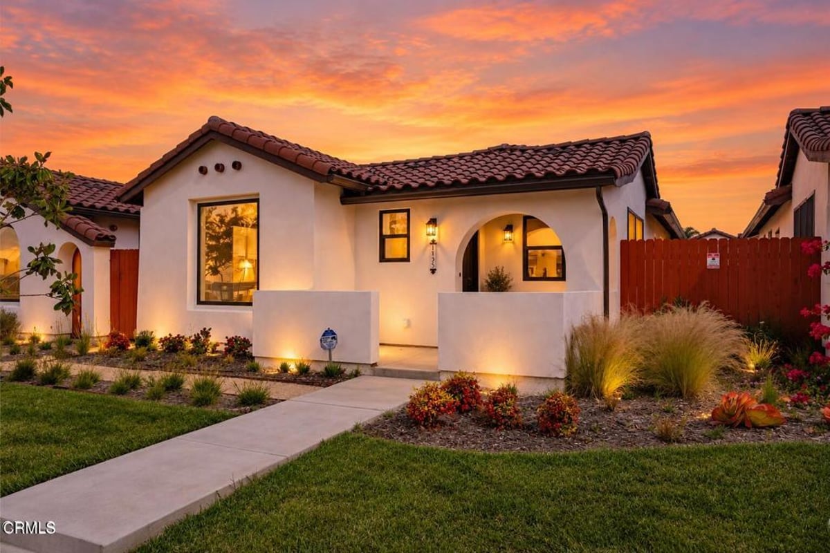 1135 W 2nd Street, Oxnard, CA 93030 — photo 1 of 34