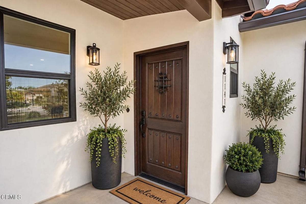1141 W 2nd Street, Oxnard, CA 93030 — photo 1 of 39