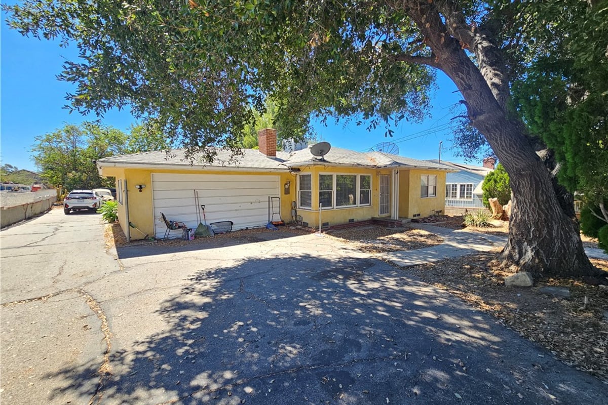 14700 Cobalt, Sylmar, CA 91342 — photo 1 of 1