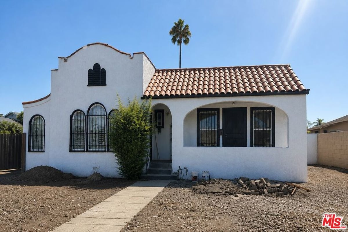 4008 Arlington Avenue, Los Angeles, CA 90008 — photo 1 of 1