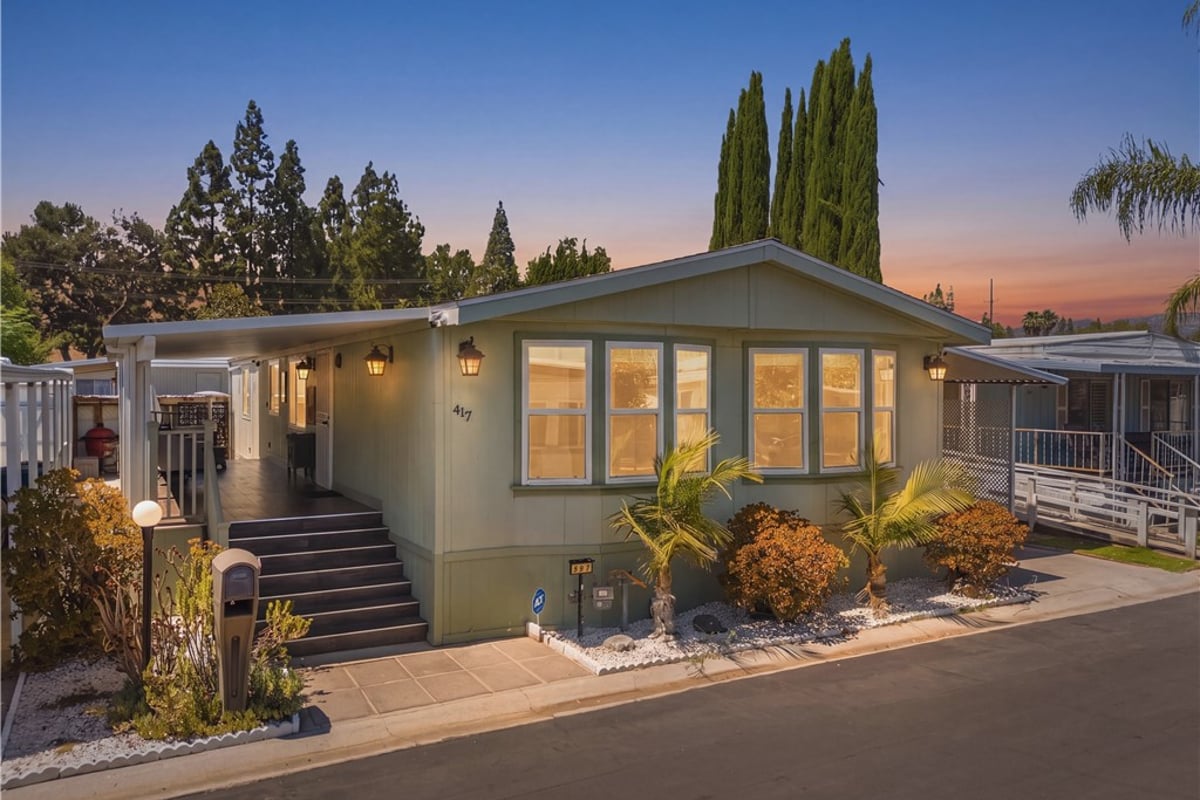 8811 Canoga 417, Canoga Park, CA 91304 — photo 1 of 33