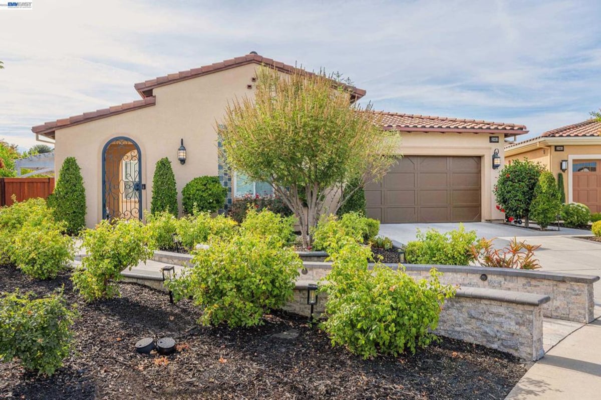 2063 Reserva Court, Brentwood, CA 94513 — photo 1 of 67