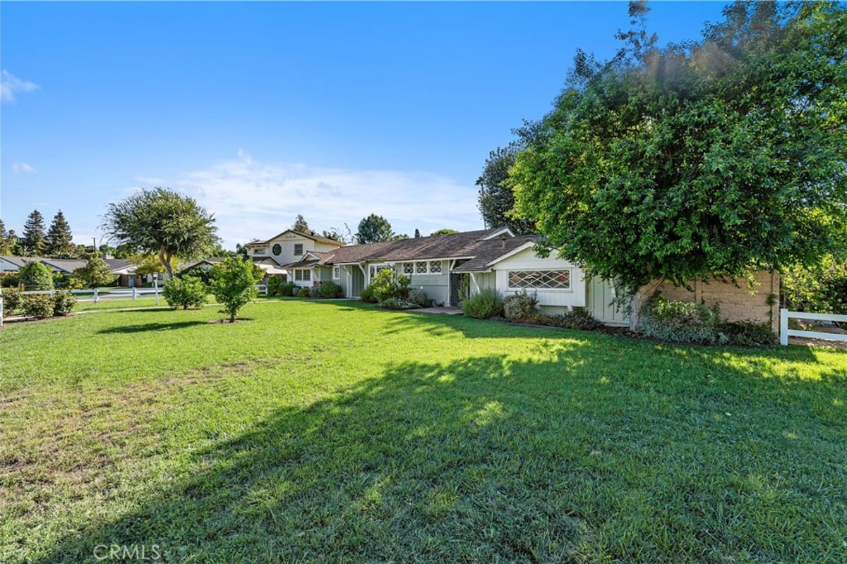 6257 Melba Avenue, Woodland Hills, CA 91367 — photo 1 of 21