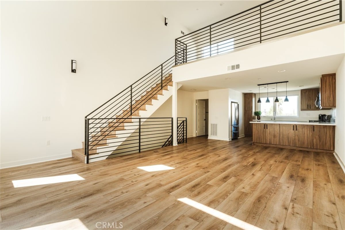 5623 N Bella Blanco, North Hollywood, CA 91601 — photo 1 of 39