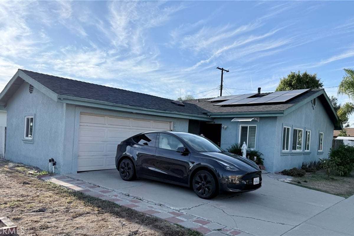 3603 W 144th, Hawthorne, CA 90250 — photo 1 of 20