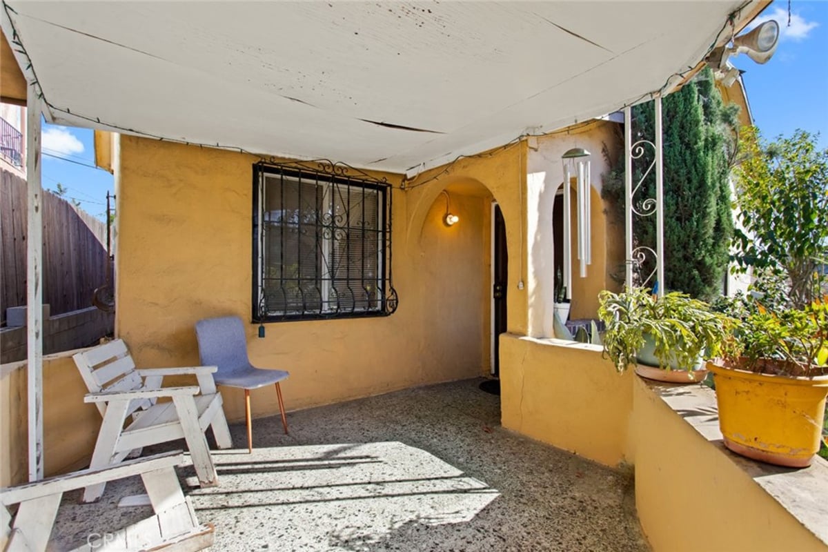 3984 Barrett Rd, Los Angeles, CA 90032 — photo 1 of 23