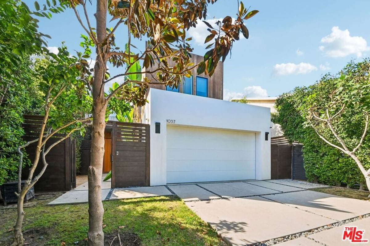 1037 Palms Boulevard, Los Angeles, CA 90291 — photo 1 of 38