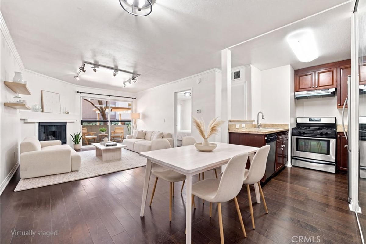 21400 Burbank 106, Woodland Hills, CA 91367 — photo 1 of 20