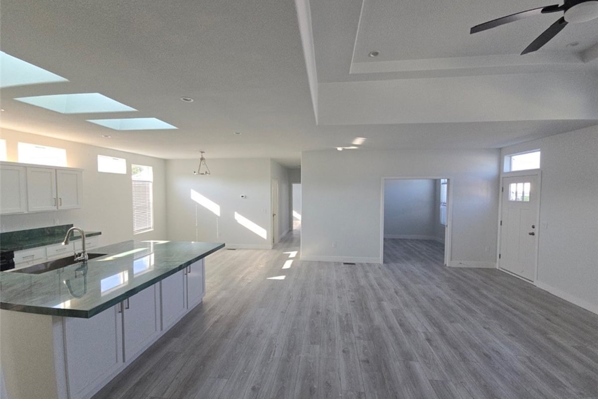 21500 Lassen 450, Chatsworth, CA 91311 — photo 1 of 24