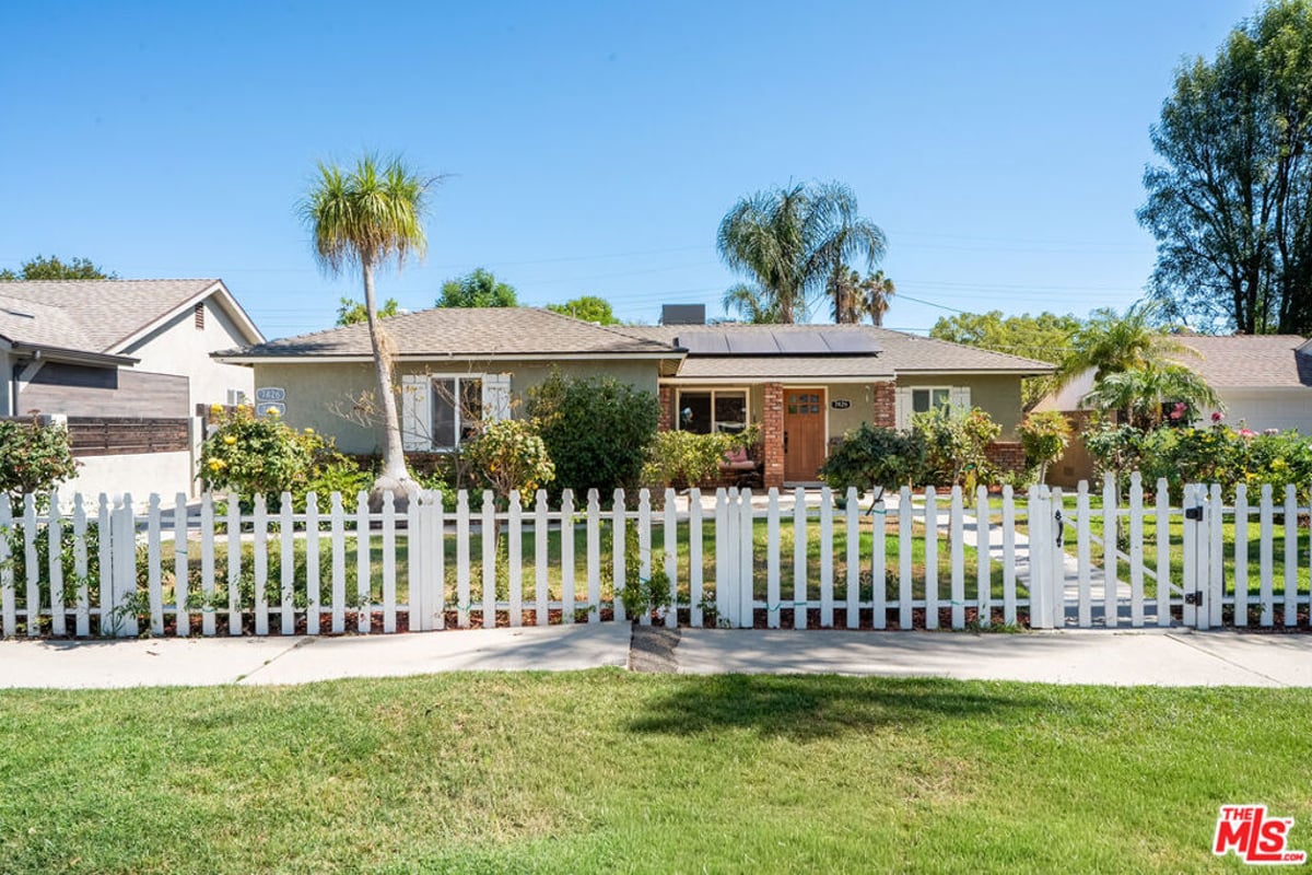 7426 Caldus Avenue, Los Angeles, CA 91406 — photo 1 of 66