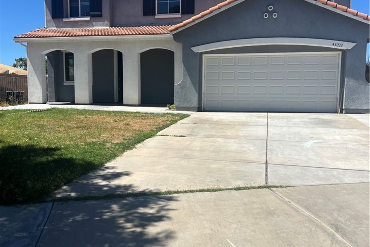 43033 Carpenter, Lancaster, CA 93535 — photo 1 of 25